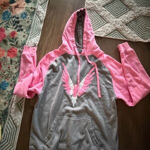 Maverick hoodie by Paul Logan